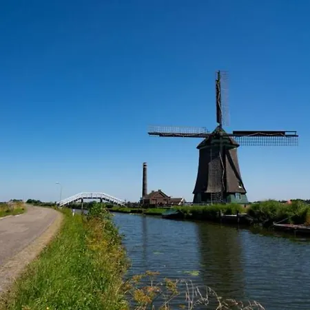 3 Bedrooms Family House 6 P Near Amsterdam & Sea Casa de Férias Opmeer
