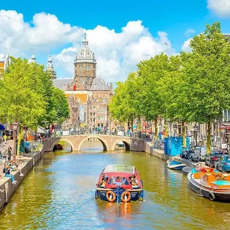 3 Bedrooms Family House 6 P Near Amsterdam & Sea *
